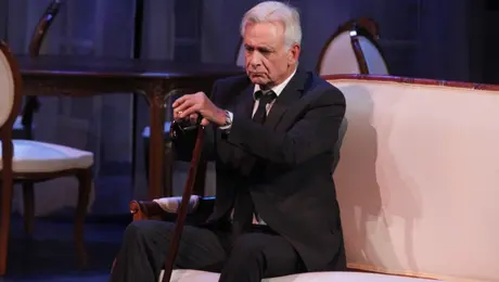 Ο ηθοποιός Αλέξανδρος Αντωνόπουλος στην παράσταση «Το παιχνίδι του δολοφόνου»