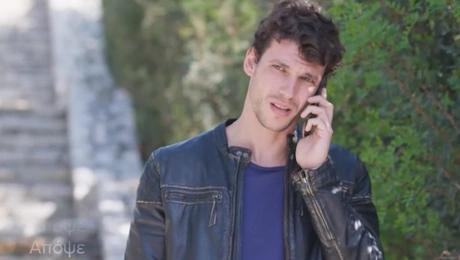 Η Γη της Ελιάς - Ο Χρήστος σε σκηνή της σειράς