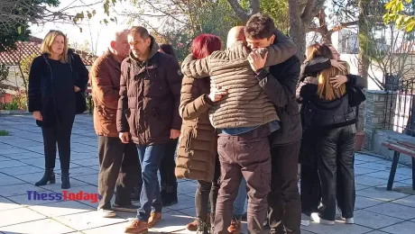 Κηδεία 50χρονης στη Θεσσαλονίκη