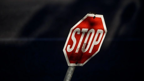 Πινακίδα STOP