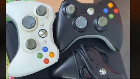 Μερικά από τα λάφυρα της αποθήκης