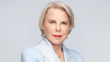 Dragons' Den - Λιλή Περγαντά