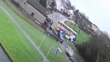 Η στιγμή που ο οδηγός χάνει πλήρως τον έλεγχο του λεωφορείου