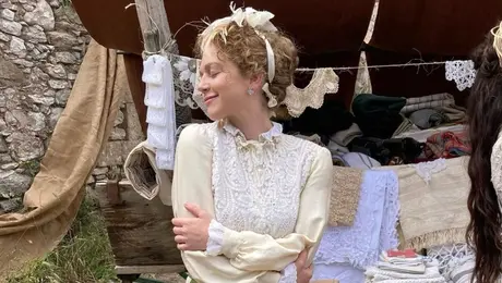 Μελίνα Βαμπούλα - 17 Κλωστές