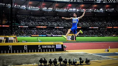 Ο Μίλτος Τεντόγλου