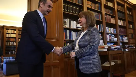 mitsotakis-sakellaroupoulou