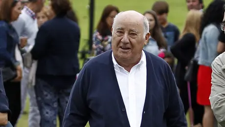 O Amancio Ortega σε εκδήλωση στην A Coruna, την πόλη όπου ξεκίνησε την πορεία του