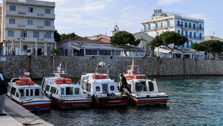 Λιμάνι στις Σπέτσες