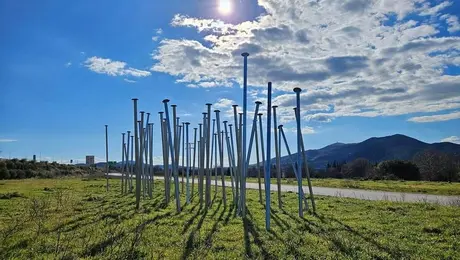 Συμβολικό έργο στα Τέμπη