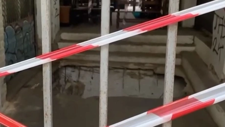 Υποχώρησε το οδόστρωμα στη Θεσσαλονίκη