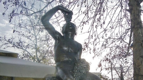 Το Παιδί με τα Σταφύλια