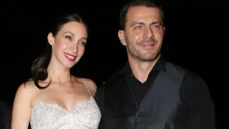 Η Δήμητρα Βαμβακούση και ο Γιώργος Αγγελόπουλος στον γάμο τους