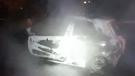 Το καμμένο αμάξι του επιχειρηματία στη Μάνδρα