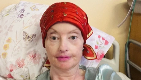 Η Lauren Harries αφού ξύπνησε από το κώμα