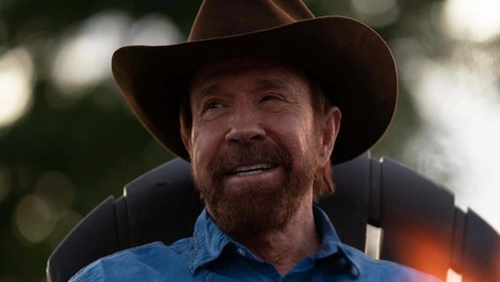 Ο Τσακ Νόρις