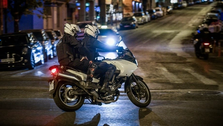 Μηχανή της αστυνομίας στο κέντρο της Αθήνας