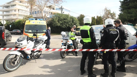 Πυροβολισμοί σε ναυτιλιακή στη Γλυφάδα