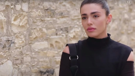 Η Γη της Ελιάς: Η Αριάδνη σε σκηνή της σειράς