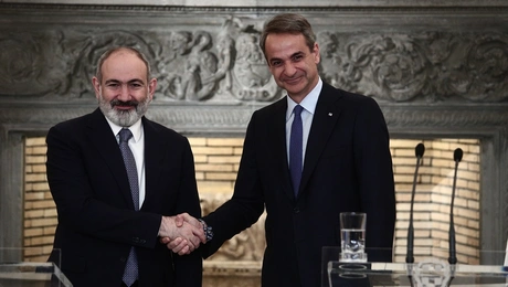 mitsotakis armenia.jpg