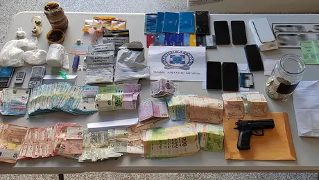 Όσα κατέσχεσαν οι άνδρες του Τμήματος Ασφαλείας Μεγάρων