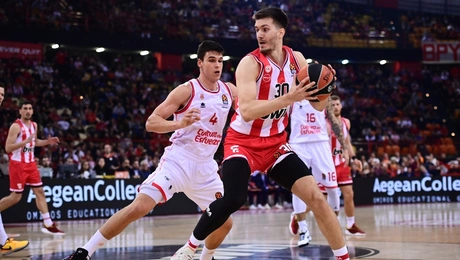 olympiakos valenthia