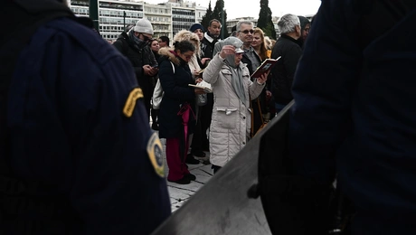 Συγκέντρωση διαμαρτυρίας στο Σύνταγμα