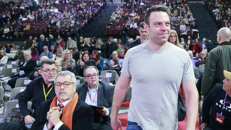 Ο Στέφανος Κασσελάκης στο συνέδριο του ΣΥΡΙΖΑ