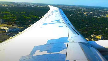 Speed tape τοποθετημένο σε φτερό αεροπλάνου
