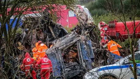 Σύγκρουση τρένων στα Τέμπη