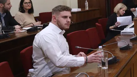 tempi exetastiki.jpg