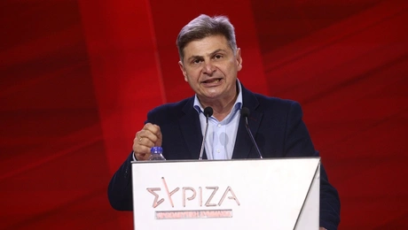 Ο Νίκος Φαραντούρης