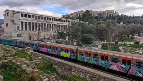 Τρένο του ηλεκτρικού στο Θησείο