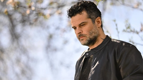 Σκηνή από τη σειρά Σασμός