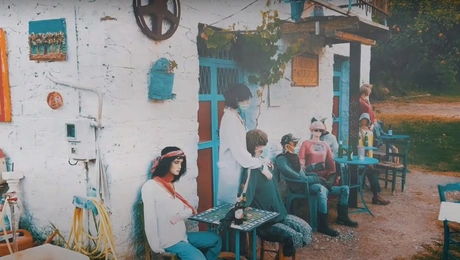 Το «στοιχειωμένο» σπίτι-καφενείο