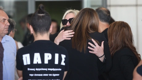 Συγγενείς θυμάτων από το Μάτι