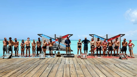 Survivor: Μπλε και Κόκκινοι