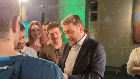 Ο Νίκος Ανδρουλάκης στη συνάντηση με τη νεολαία