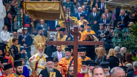 Περιφορά του Επιταφίου