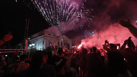 Πανηγυρισμοί Ολυμπιακών στον Πειραιά