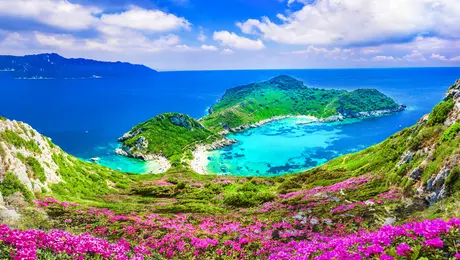 Η παραλία Πόρτο Τιμόνι στην Κέρκυρα