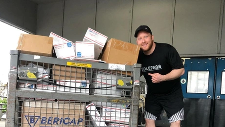 Ο επαγγελματίας κυνηγός θησαυρών