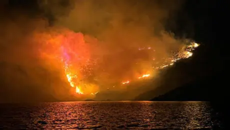 Φωτιά στην Ύδρα