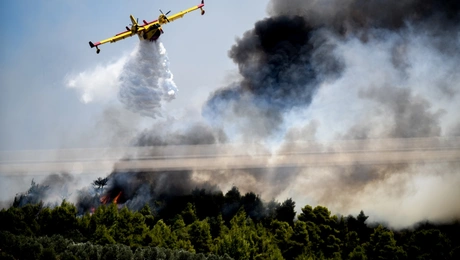 Φωτιά στην Ελλάδα