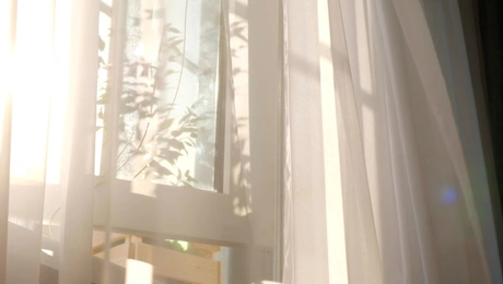 Κουρτίνες σε παράθυρο
