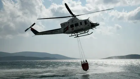 Ελικόπτερο Πυροσβεστικής