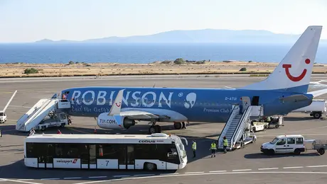 αεροδρομιο ηρακλειο ζευγαρι