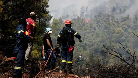 Φωτιά στα Βίλια