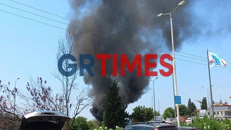 φωτια θεσσαλονικη