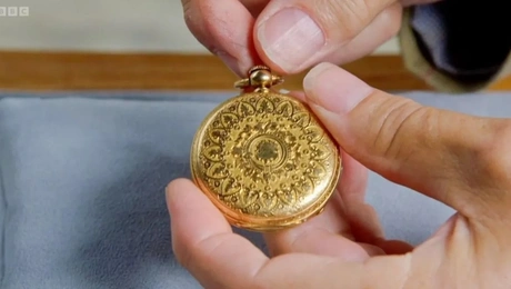 Πήγαν σπάνιο χρυσό ρολόι σε εκπομπή με αντίκες