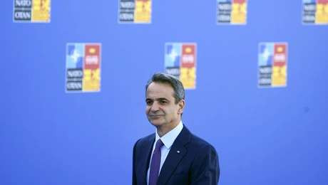 μητσοτακησ νατο